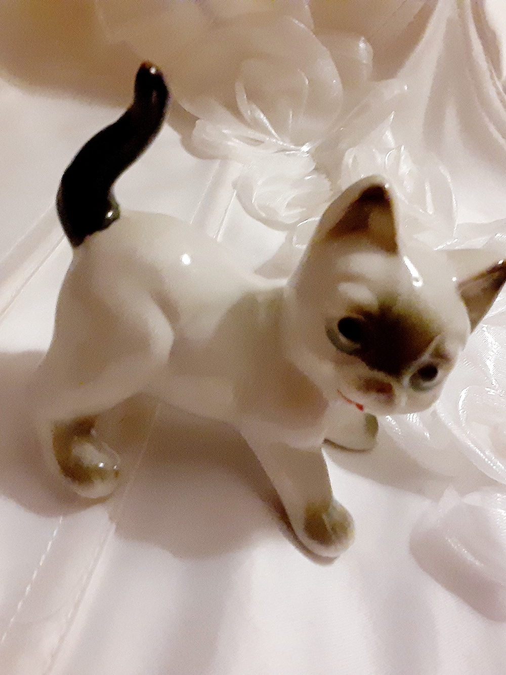 Siamese Vintage Japan Cat Figurine